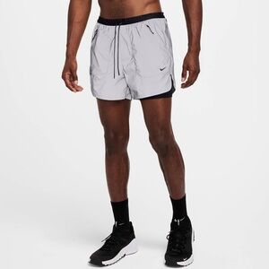 Nike Men's Gray Running Shorts Size Medium Standard Fit 4” Length